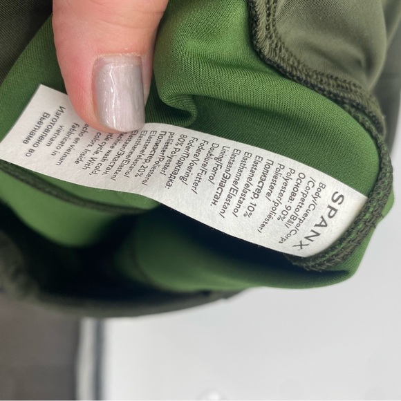 Spanx Faux Suede Olive Army Green size Lp - Picture 4 of 13